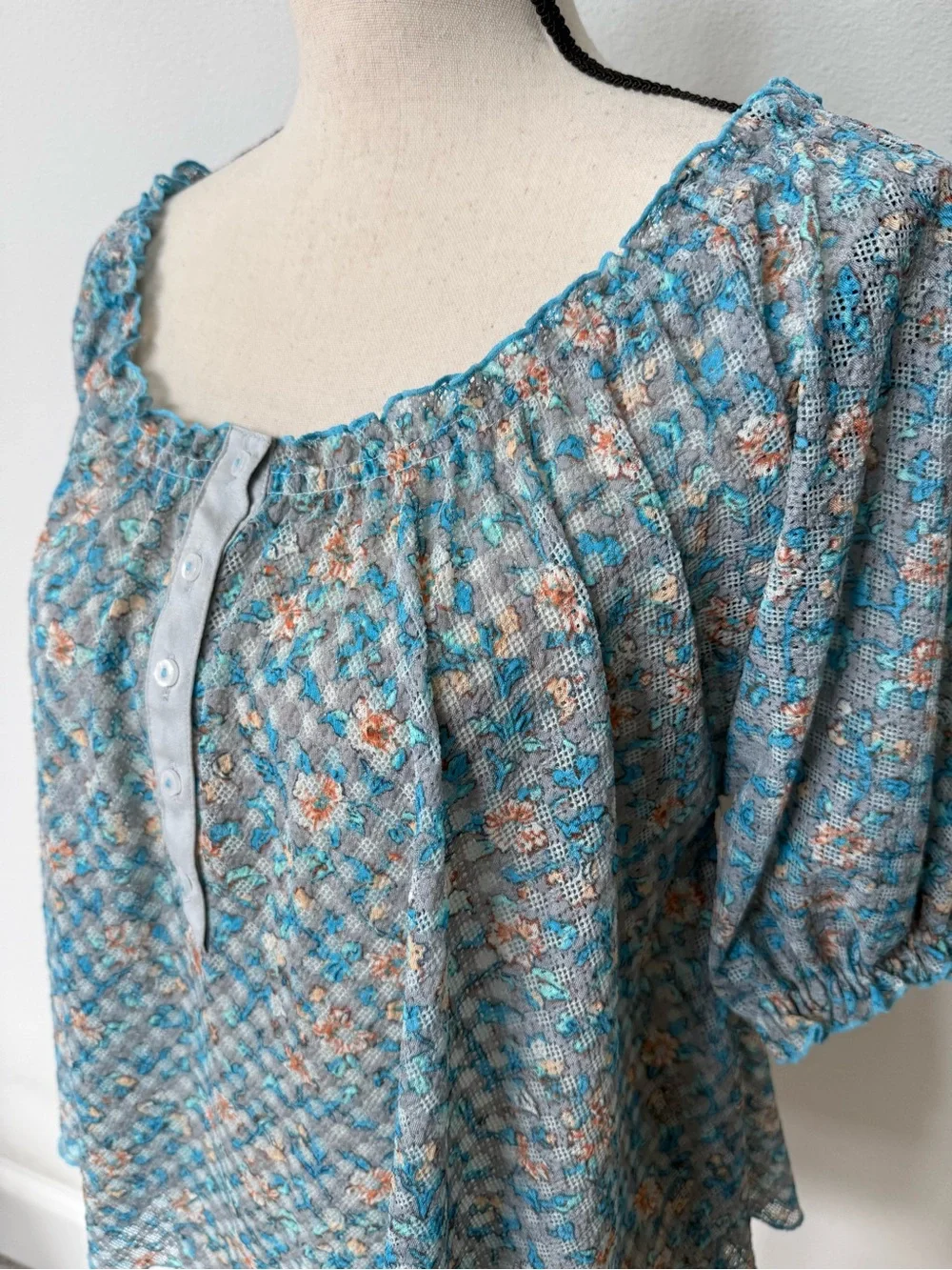 Free People silhouette sleeves new